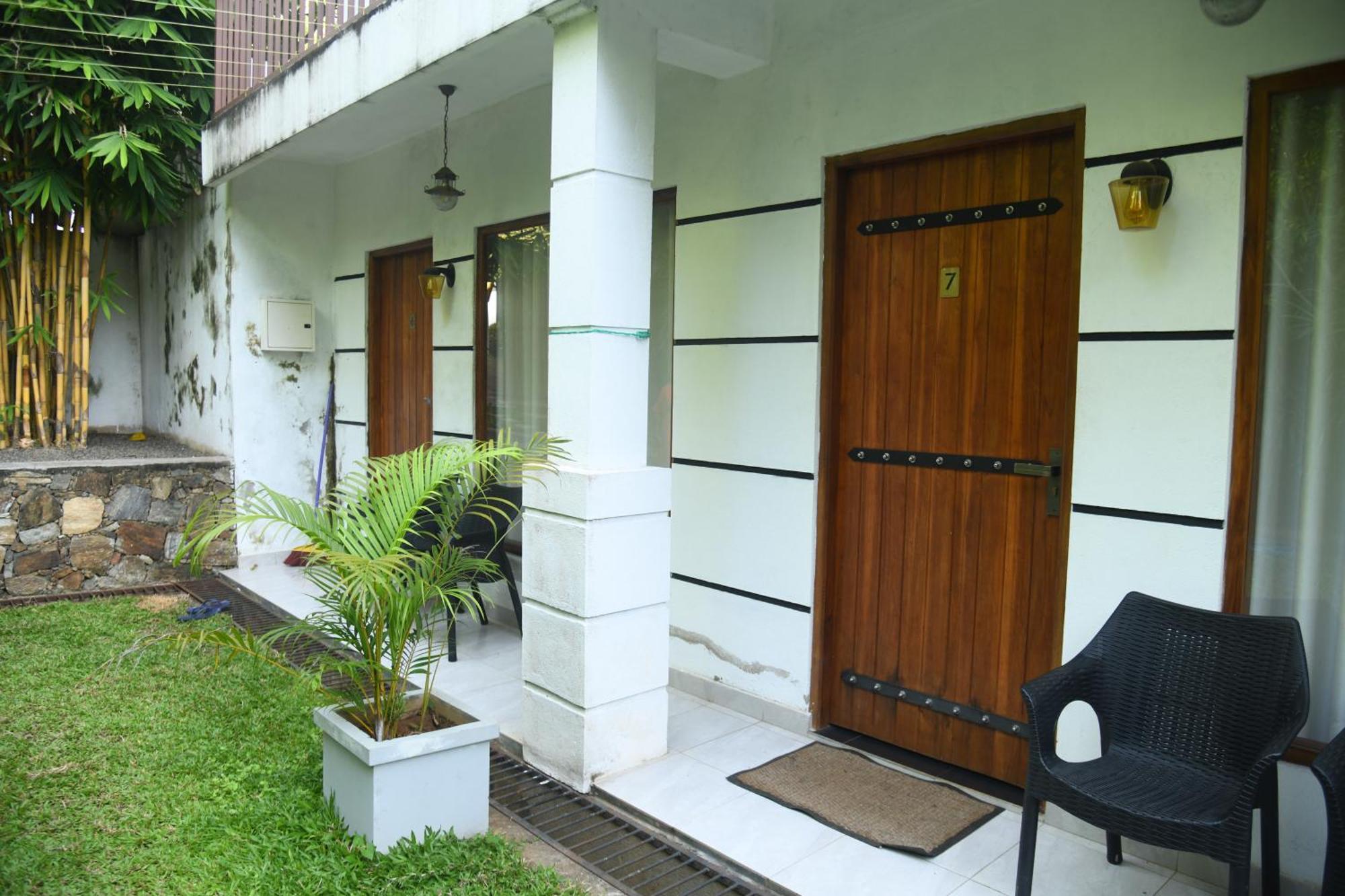 Wild Park Safari Home Stay Udawalawe Luaran gambar