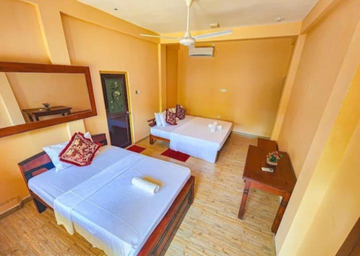 Wild Park Safari Home Stay Udawalawe Luaran gambar